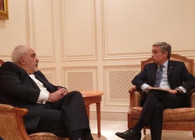 ملاقات ظریف و همتای کانادایی در عمان