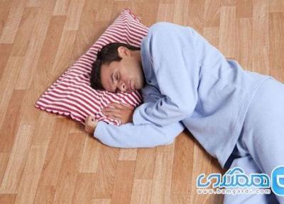 به هیچ وجه روی زمین نخوابید