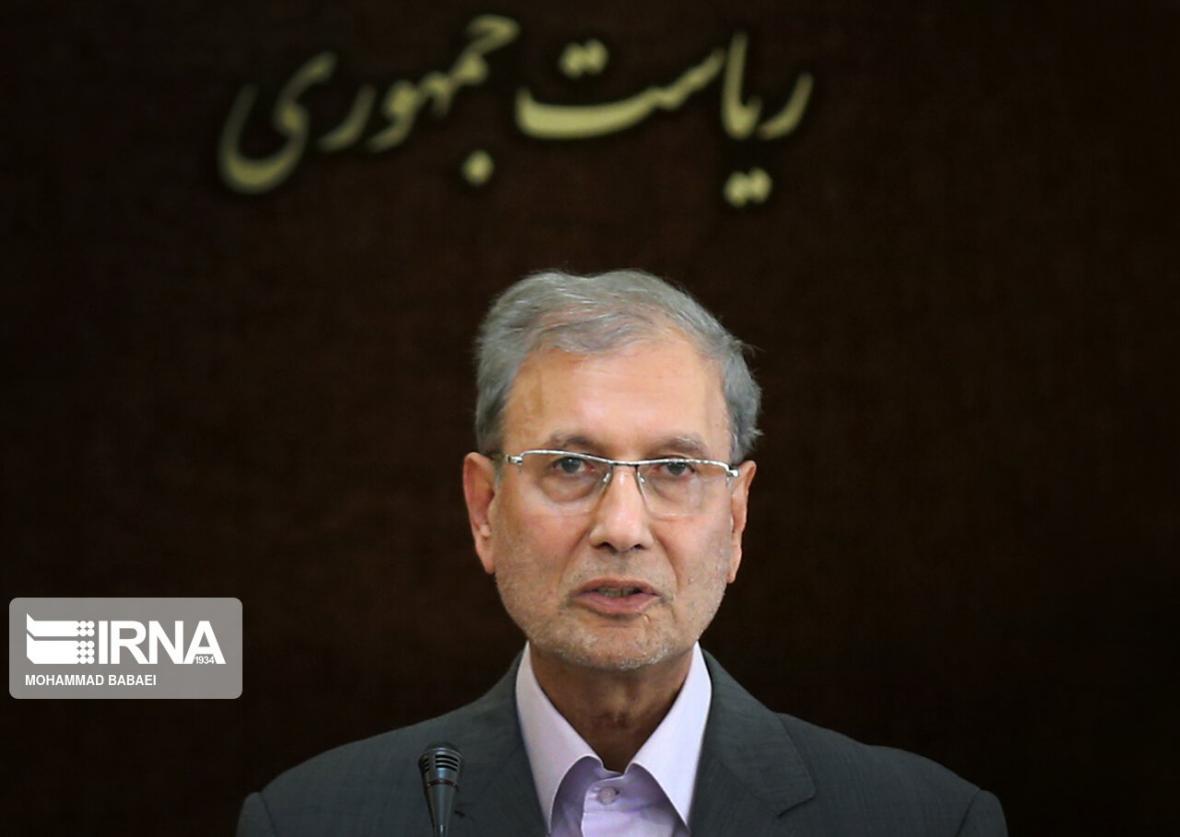 خبرنگاران سخنگوی دولت: خوشحالم عده کثیری درباره کرونا درپی خبرنگاران سخنگوی دولت: خوشحالم عده کثیری درباره کرونا درپی تقویت روح جامعه اند