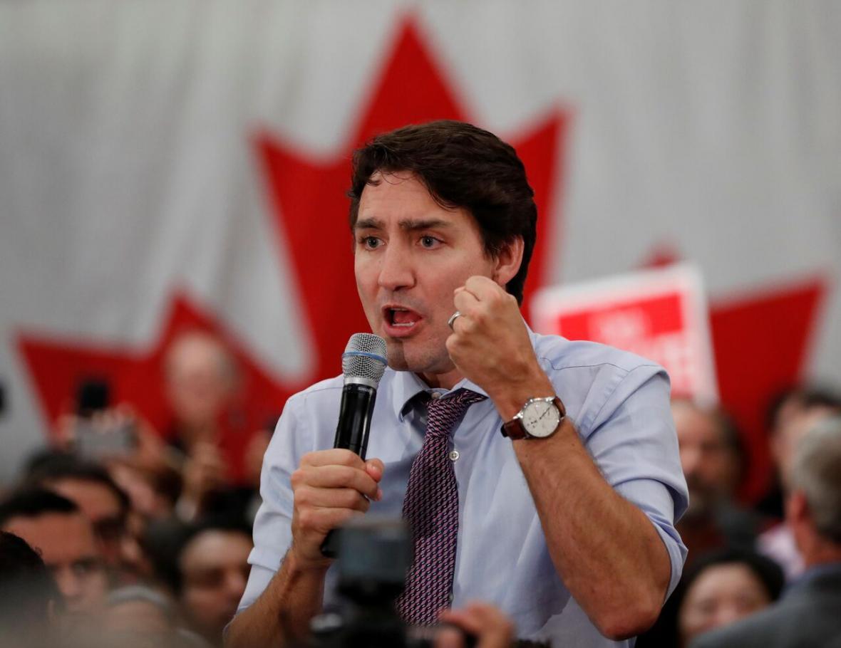 خبرنگاران نتایج جدیدترین نظرسنجی: رقابت تنگاتنگ محافظه کاران و لیبرال های کانادا