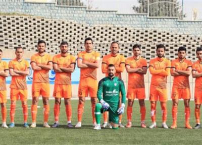 یک تیم 12 بازیکن کرونایی دارد!