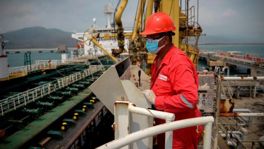 چهارمین نفتکش ایرانی هم در سواحل ونزوئلا پهلو گرفت