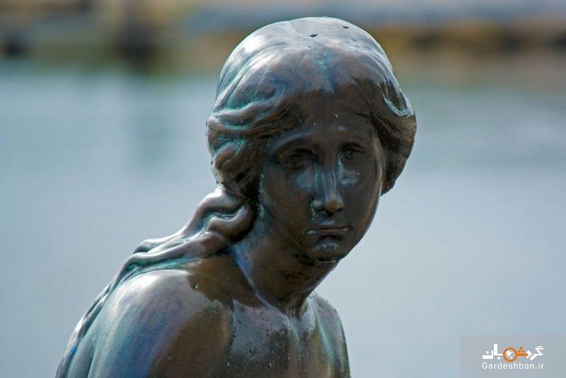 مجسمه پری دریایی کوچولو نماد شهر کپنهاگ دانمارک، عکس