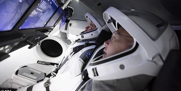 فضانوردان دراگون امشب به زمین می رسند