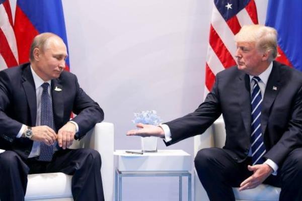 ابراز تمایل ترامپ برای ملاقات با پوتین پیش از انتخابات آمریکا