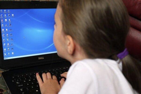 انگلیس برای حفاظت از بچه ها به شرکت های فناوری مهلت داد