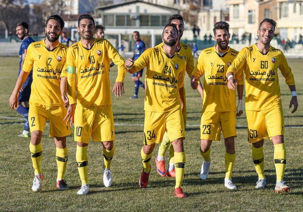 خبرنگاران تیم فوتبال 90 ارومیه با 3 ملاقات تدارکاتی به استقبال لیگ آینده می رود