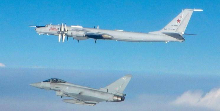 رهگیری دو توپولوف روسیه توسط جنگنده های انگلیس