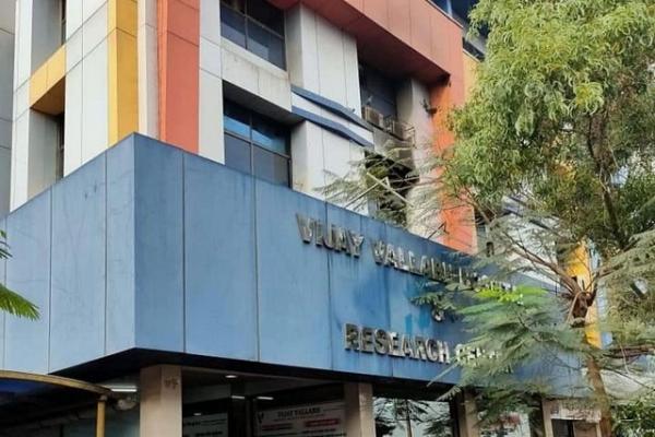 هند، آتش سوزی در یک بیمارستان، 13 بیمار کرونا را به کشتن داد هند، آتش سوزی در یک بیمارستان، 13 بیمار کرونا را به کشتن داد