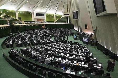 ابتلای جمعی از نمایندگان و کارکنان به کرونا، مجلس را 2 هفته به تعطیلی کشاند