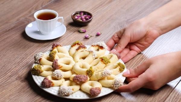 طرز تهیه شیرینی اشکی با روغن مایع به سبک بازاری در خانه